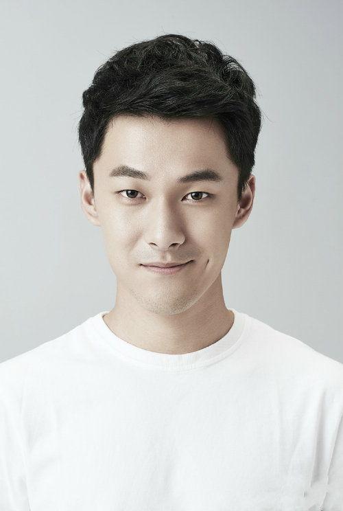 圈内人爆料高洋和吴磊什么关系,揭秘娱乐圈神秘兄弟情谊 第1张 圈内人爆料高洋和吴磊什么关系,揭秘娱乐圈神秘兄弟情谊 第1张