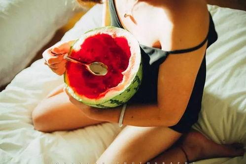 年代文里的吃瓜免费阅读,吃瓜群众免费阅读,揭秘时代传奇 第3张 年代文里的吃瓜免费阅读,吃瓜群众免费阅读,揭秘时代传奇 第3张